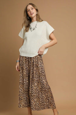 Knit Sweater Vest Top in Cream